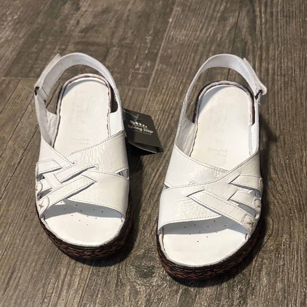 Spring Step ladies White Leather Sandals